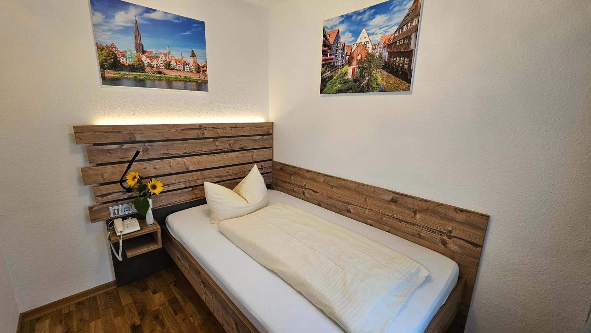 Hotel Gasthof Roessle Senden  Exterior photo